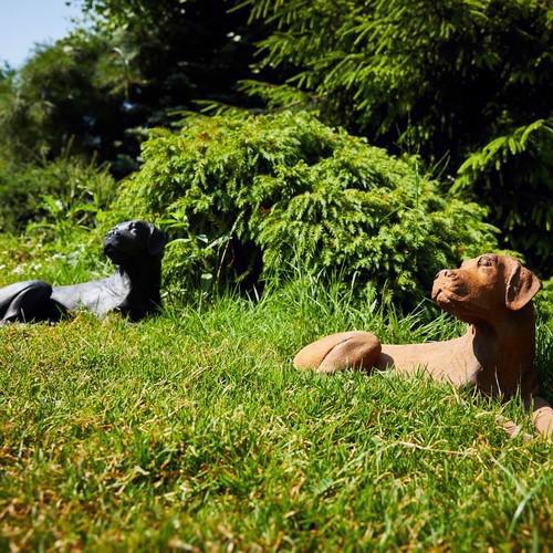 CAST IRON LYING LABRADOR STATUE