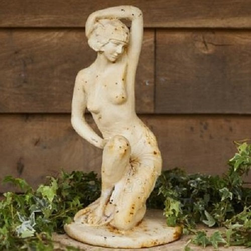 Nude Statue